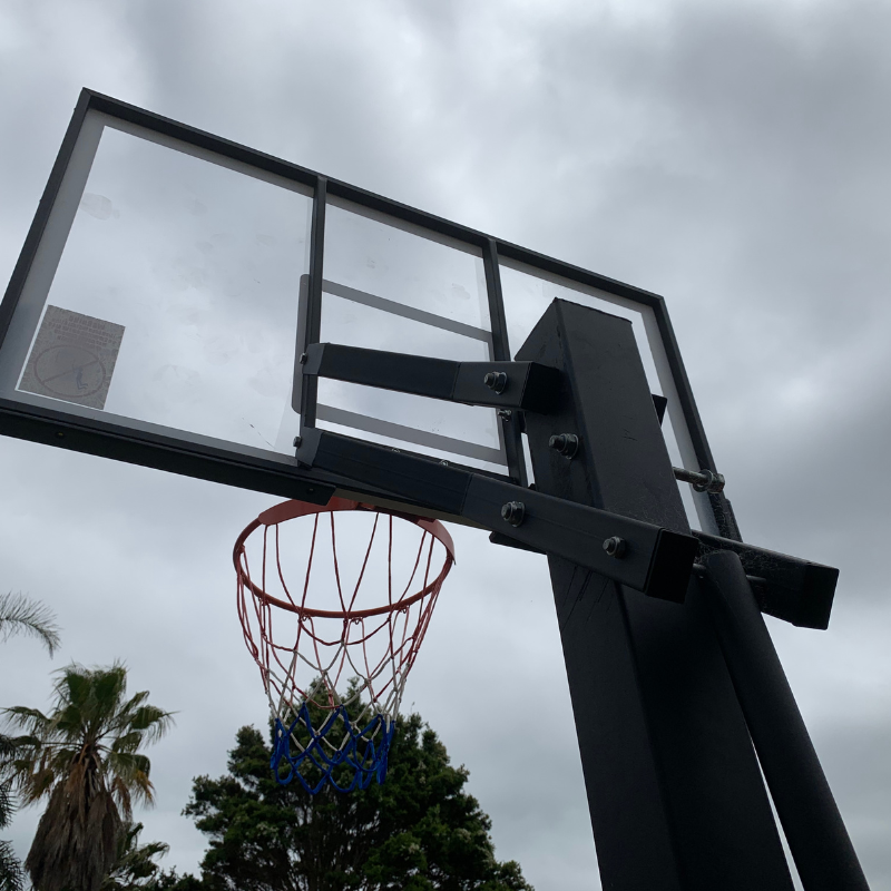 55 Inch In-ground Basketball Slam Dunk System Polycarbonate (PC) Basketball Backboard