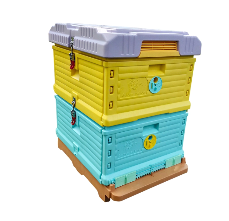 2 Layer Solid Insulation Plastic Beehive