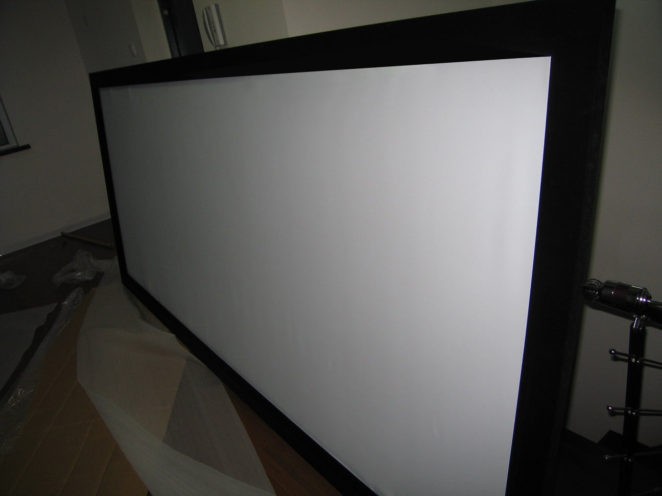 100" TV Cinema HD Projector Screen Flat Fixed Frame 16:9