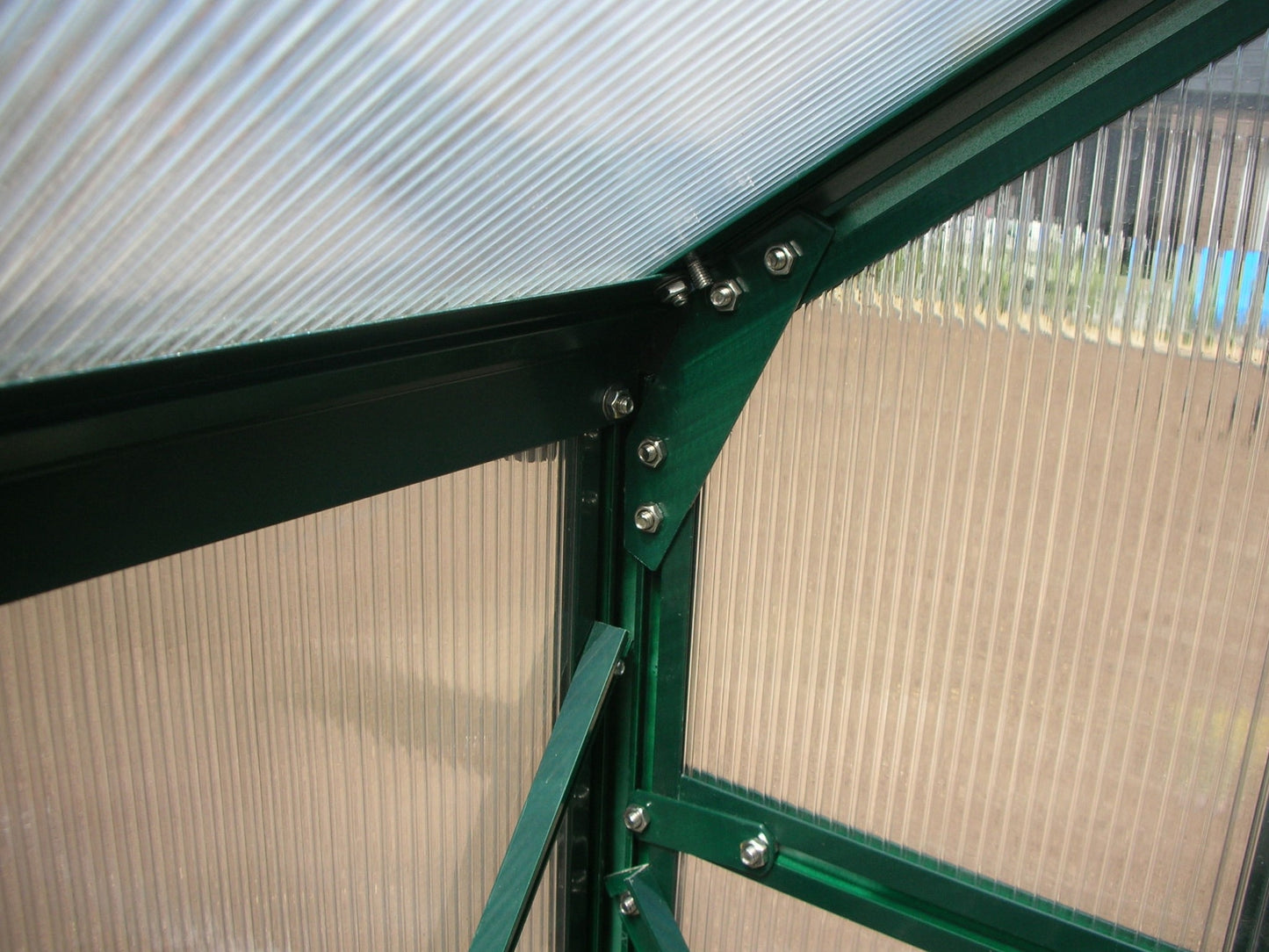 Polycarbonate & Aluminium Walk-in Greenhouse L382xW195x125/195cm Green (6mm Panel)