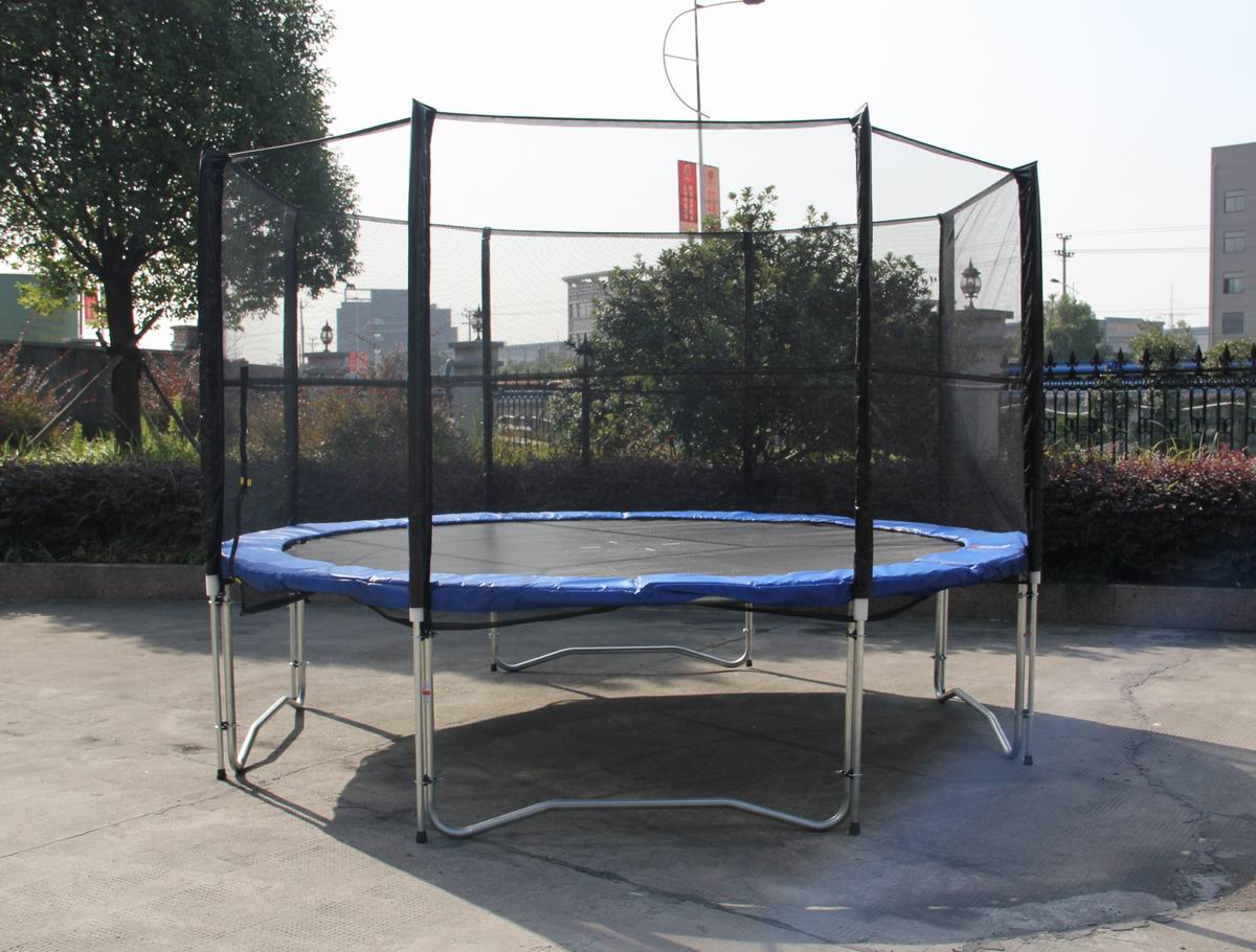 14FT Trampoline with Safety Net and Ladder