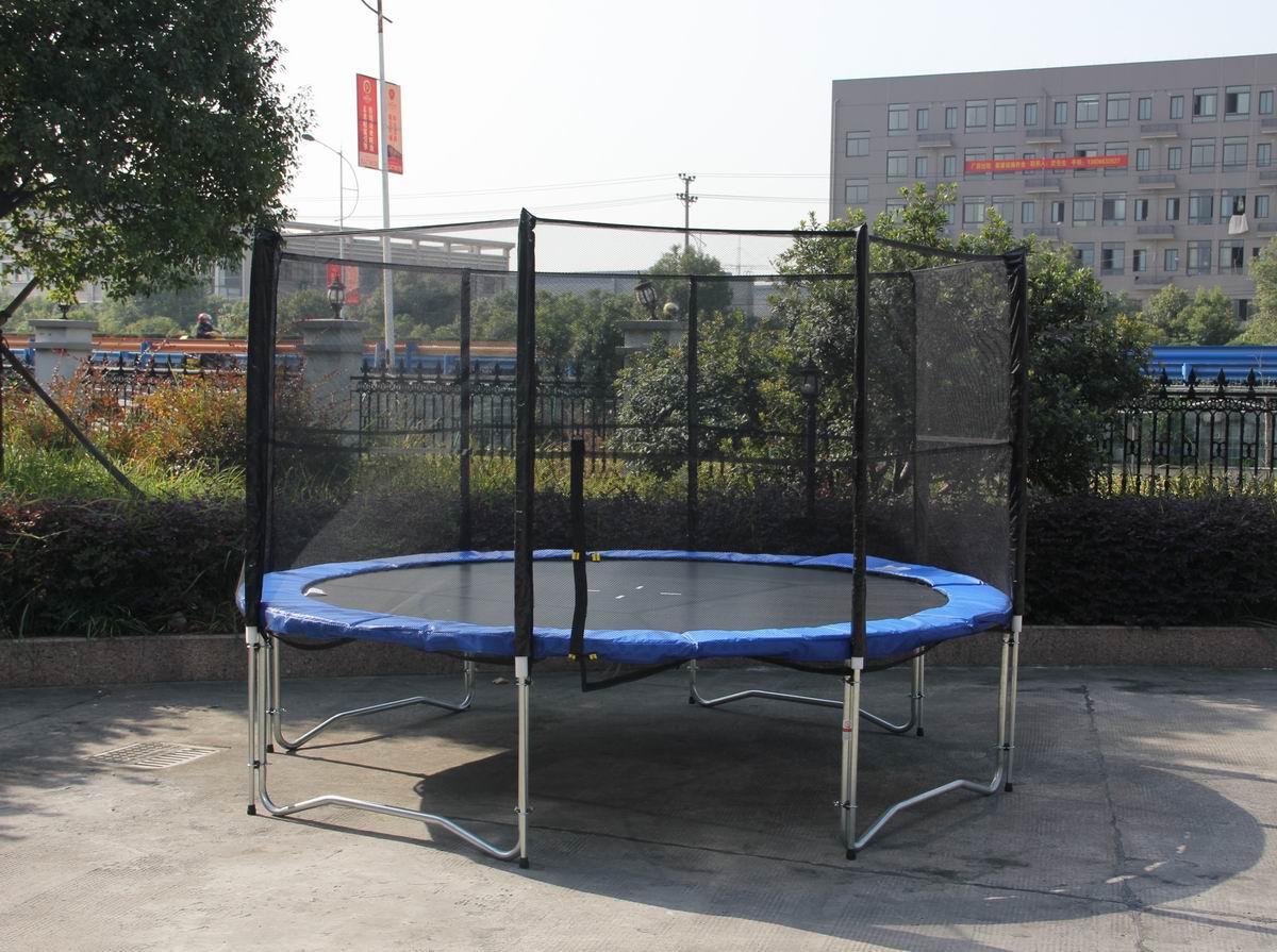14FT Trampoline with Safety Net and Ladder