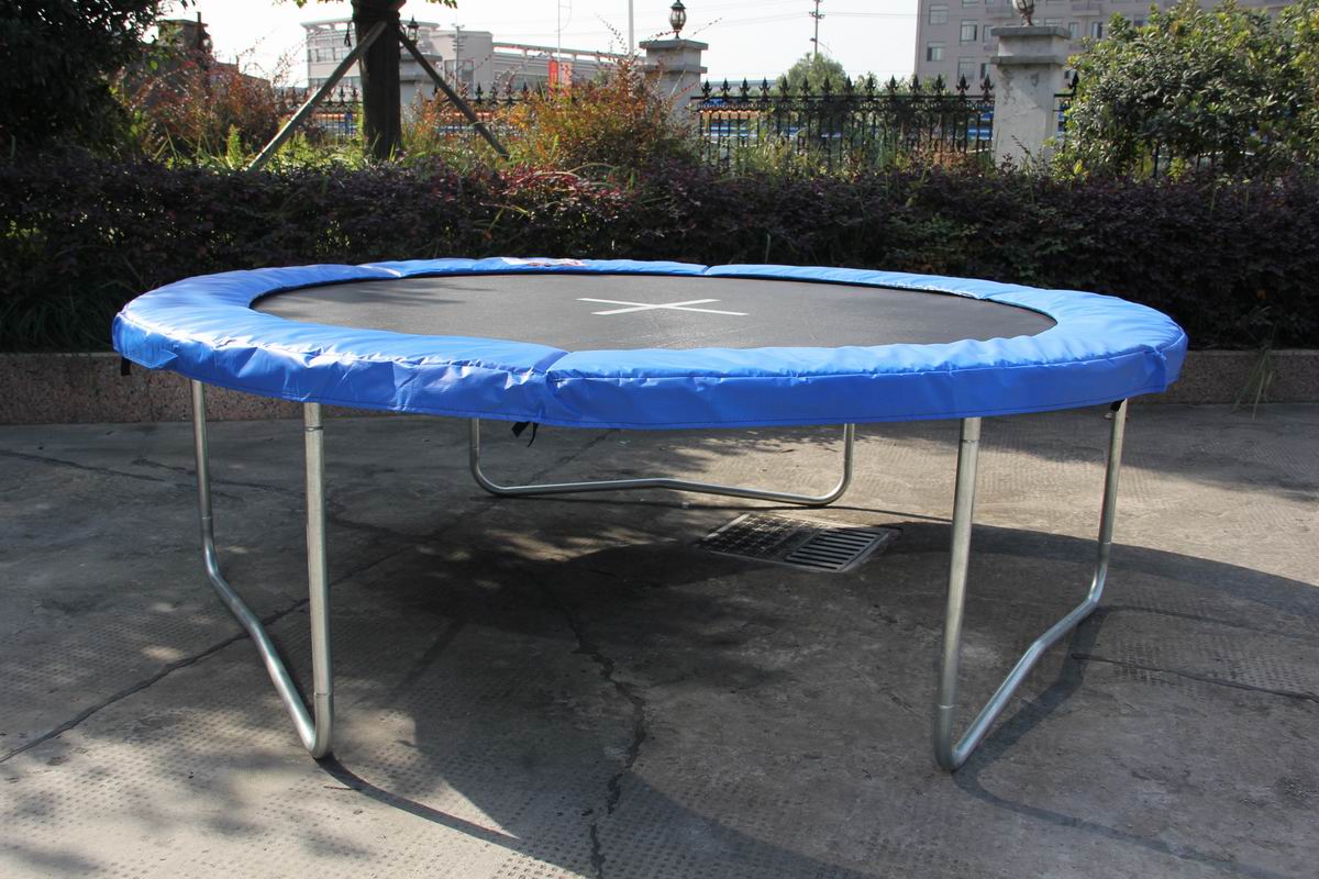 6ft Trampoline & Enclosure Set with Safety Net pad Ladder