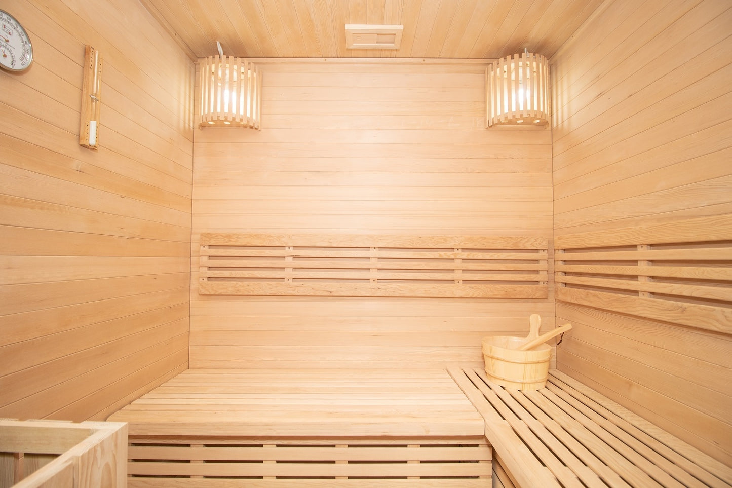 4 Person Indoor Traditional Steam Sauna 004S