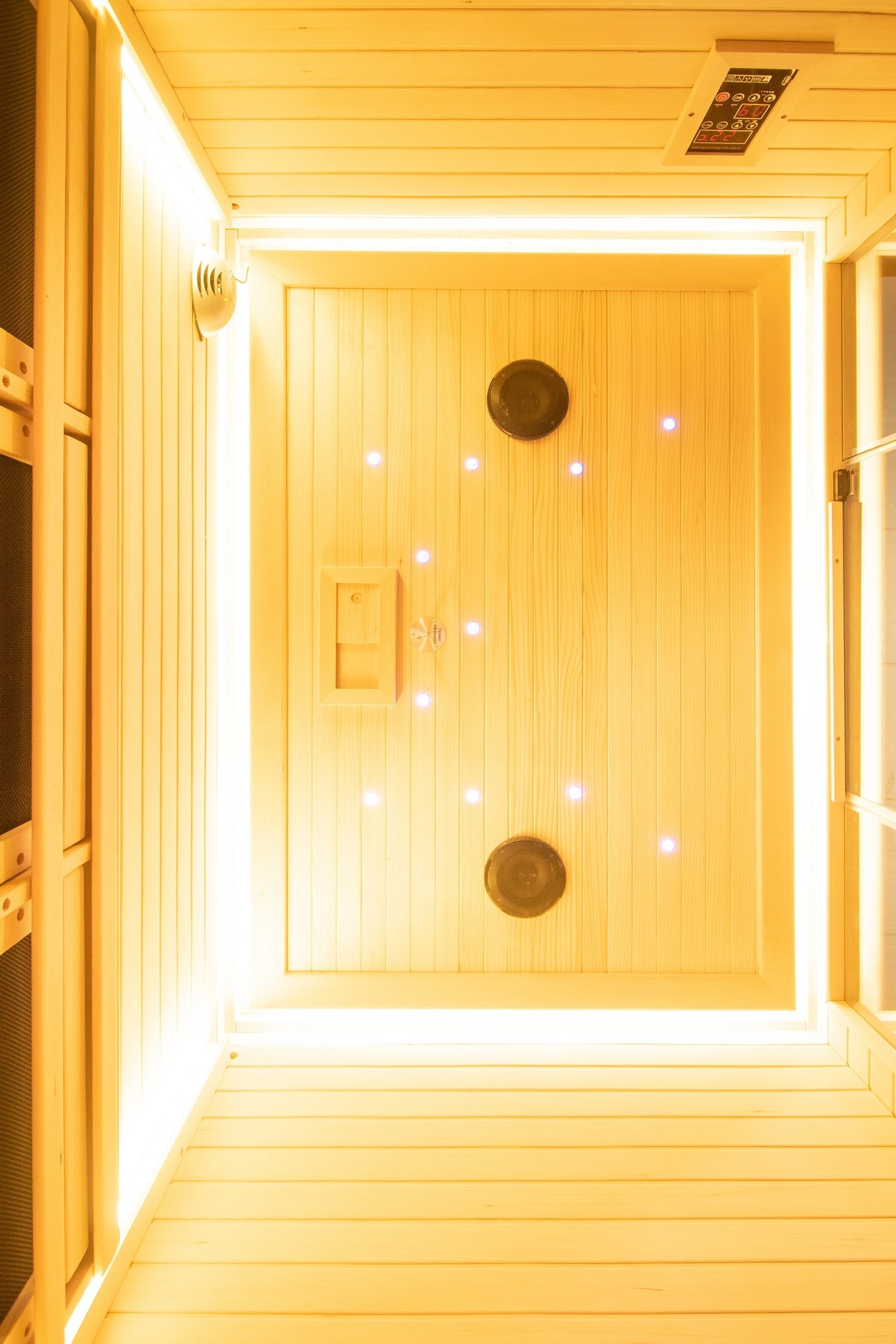 New Model 3 Person Luxury Indoor Carbon Fibre Infrared Sauna 12 Heating Panels