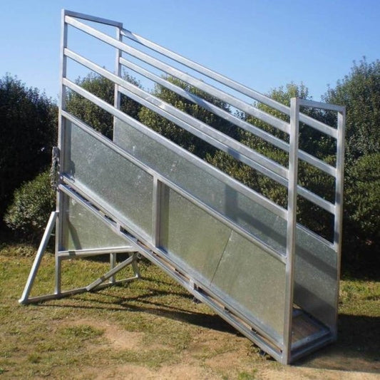 Adjustable Cattle Loading Ramp