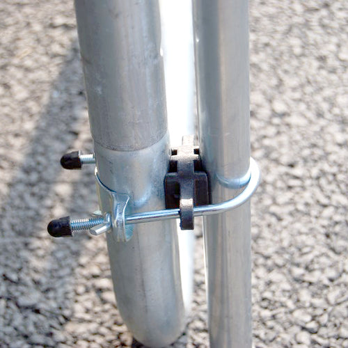 Extra Safety: U Shape Lock for Legs and Poles 