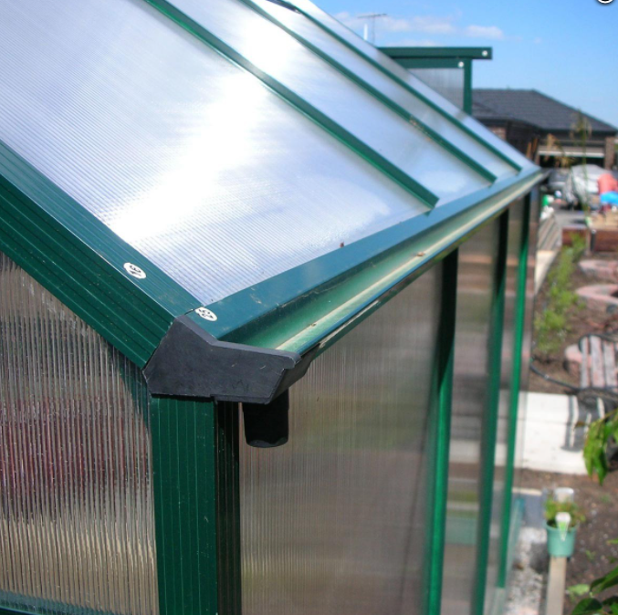 Polycarbonate & Aluminium Walk-in Greenhouse L382xW195x125/195cm Green 6mm double-walled Panel